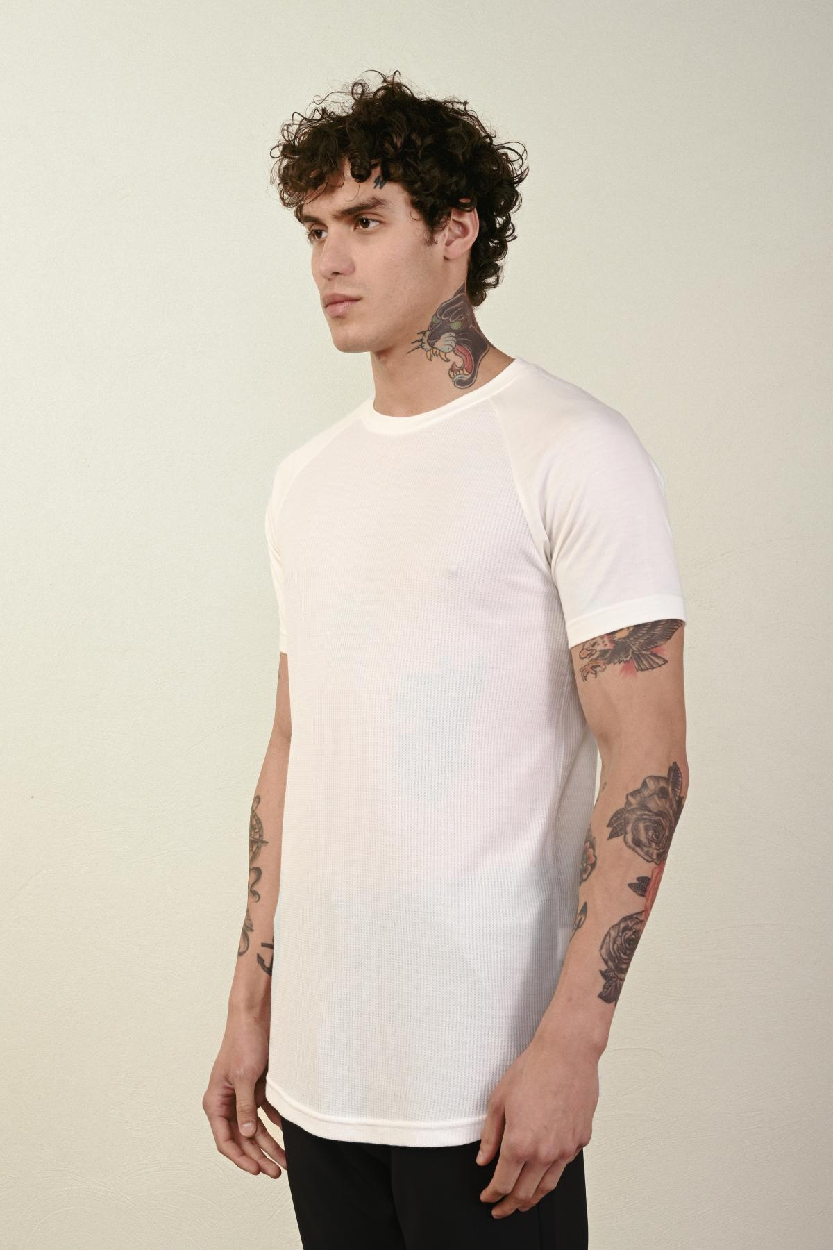 Wholesale Men Ecru T-shirt 721352