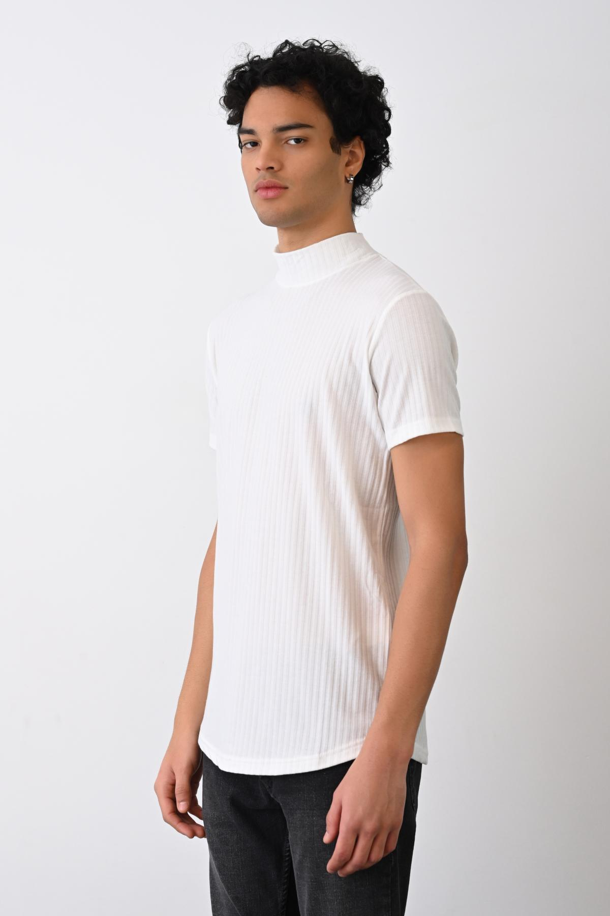 Wholesale Men Ecru T-shirt 721210