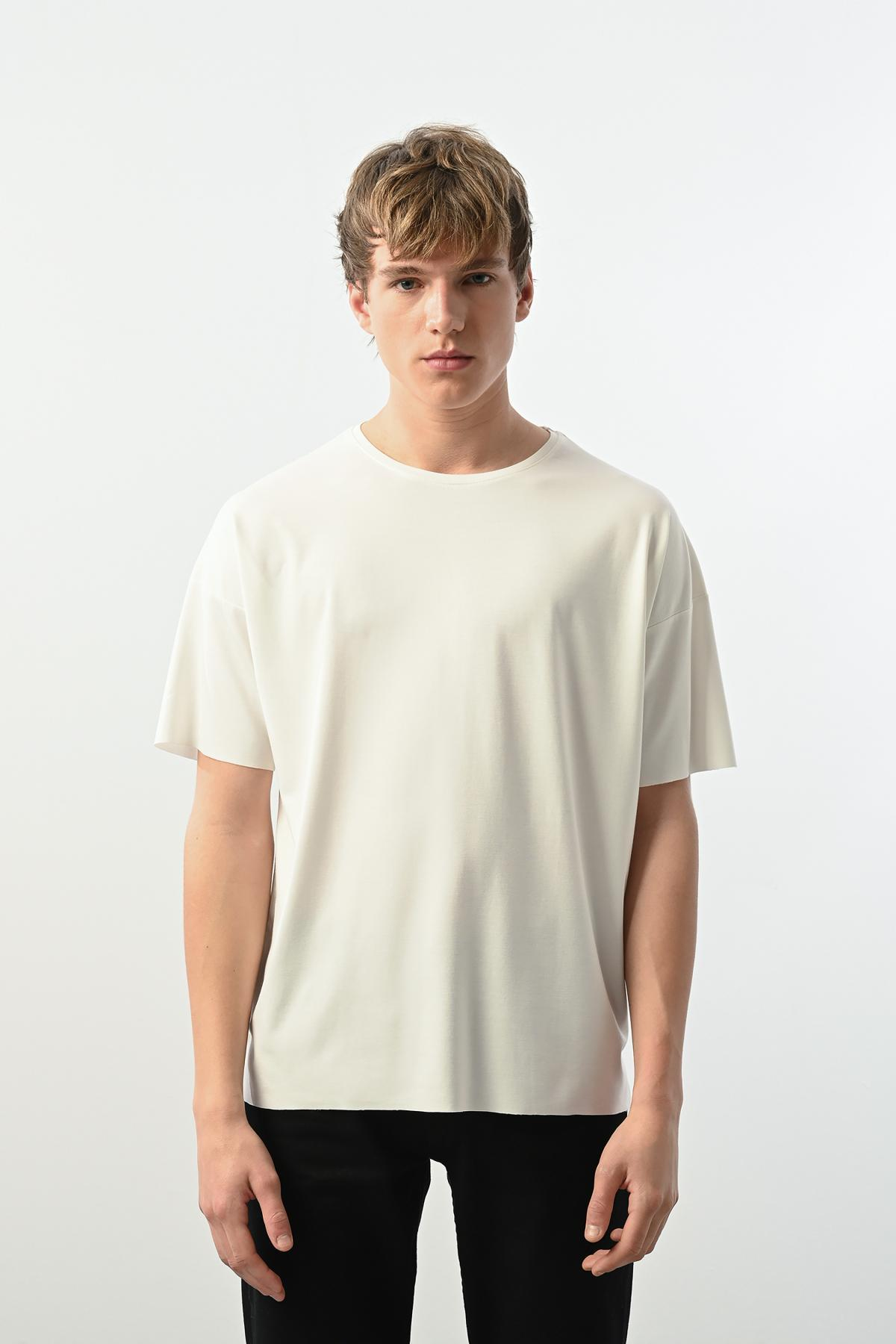Wholesale Men Ecru T-shirt 721630