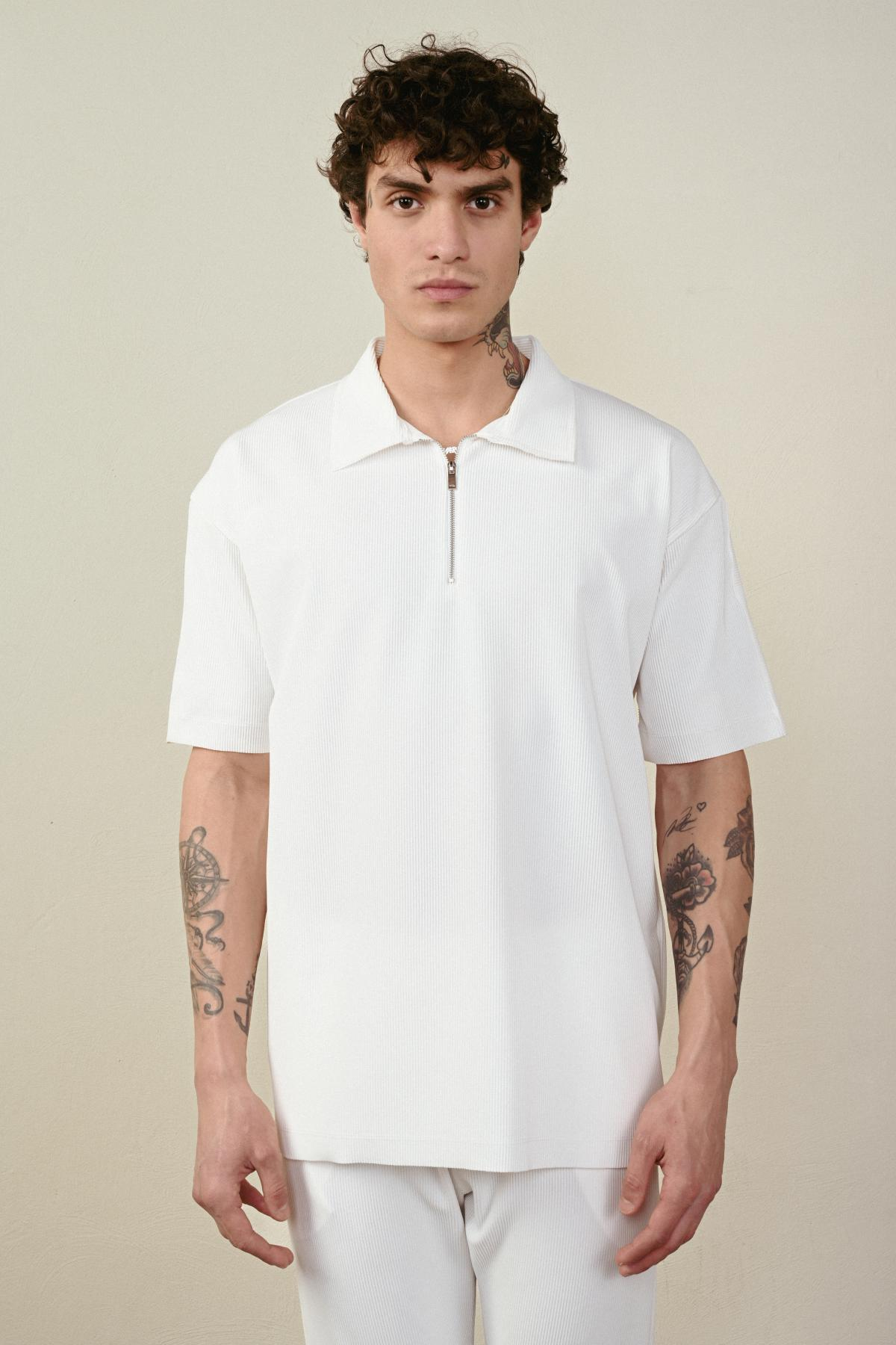 Wholesale Men Ecru T-shirt 721593