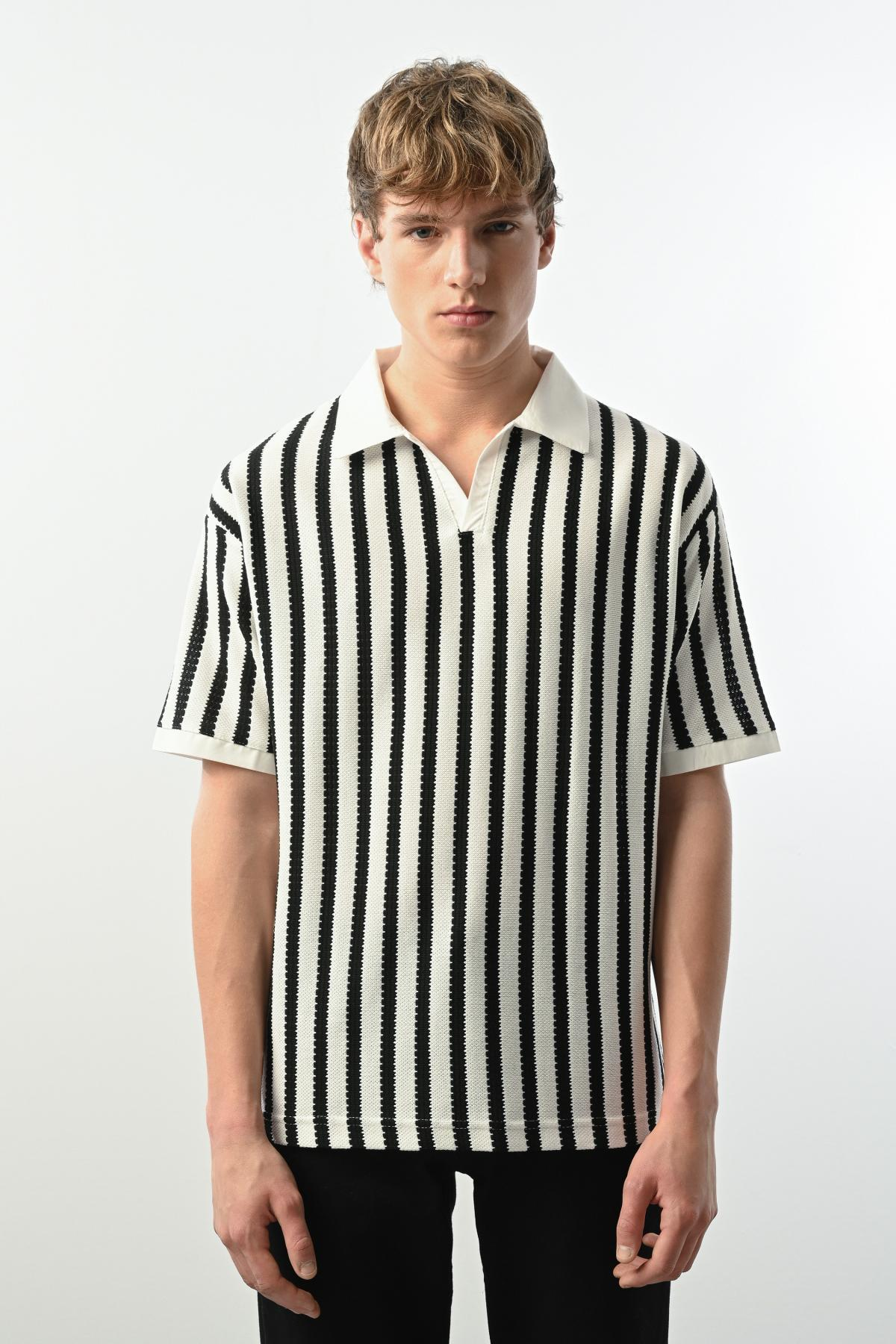 Wholesale Men Ecru T-shirt 721635