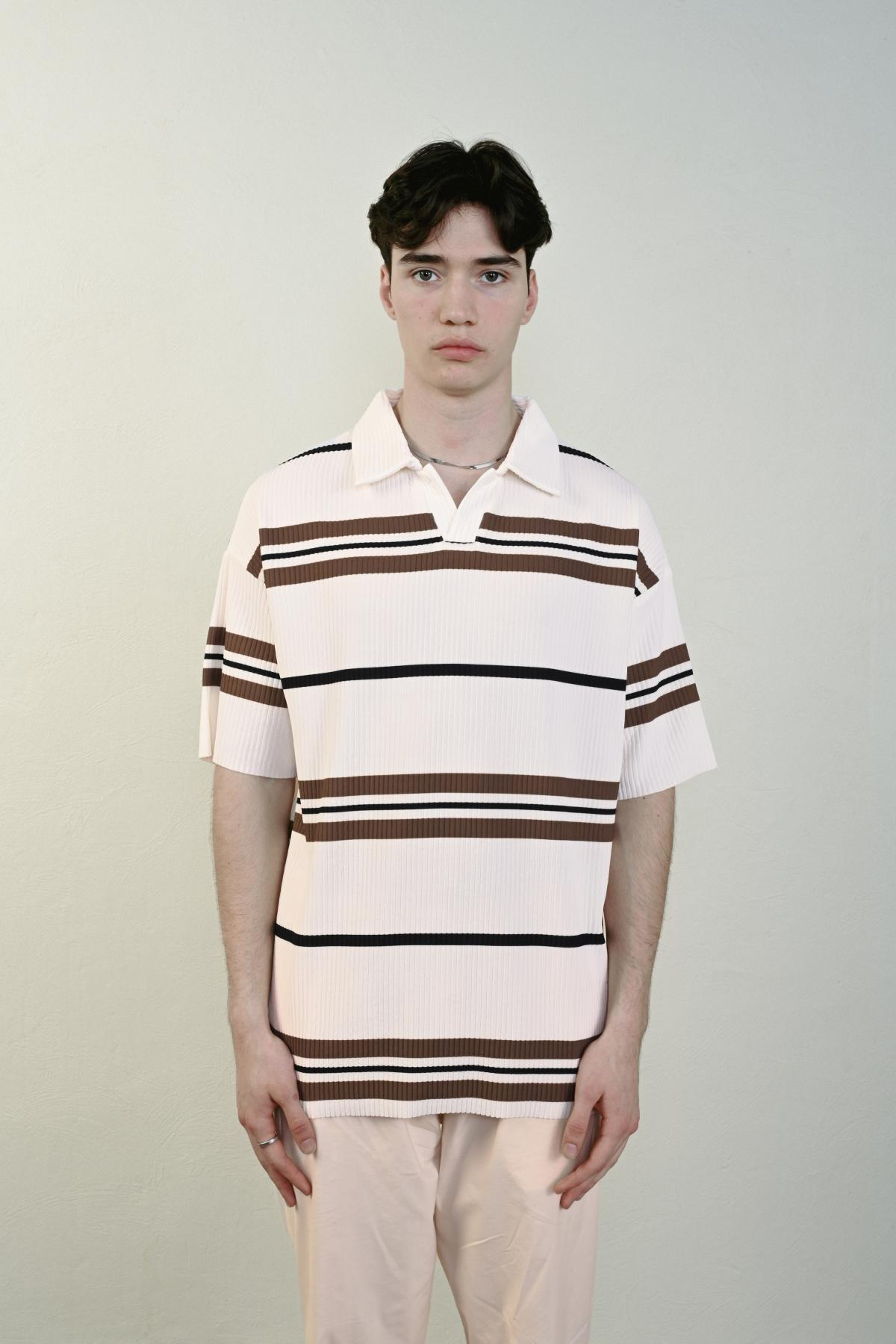 Wholesale Men Ecru T-shirt 721612