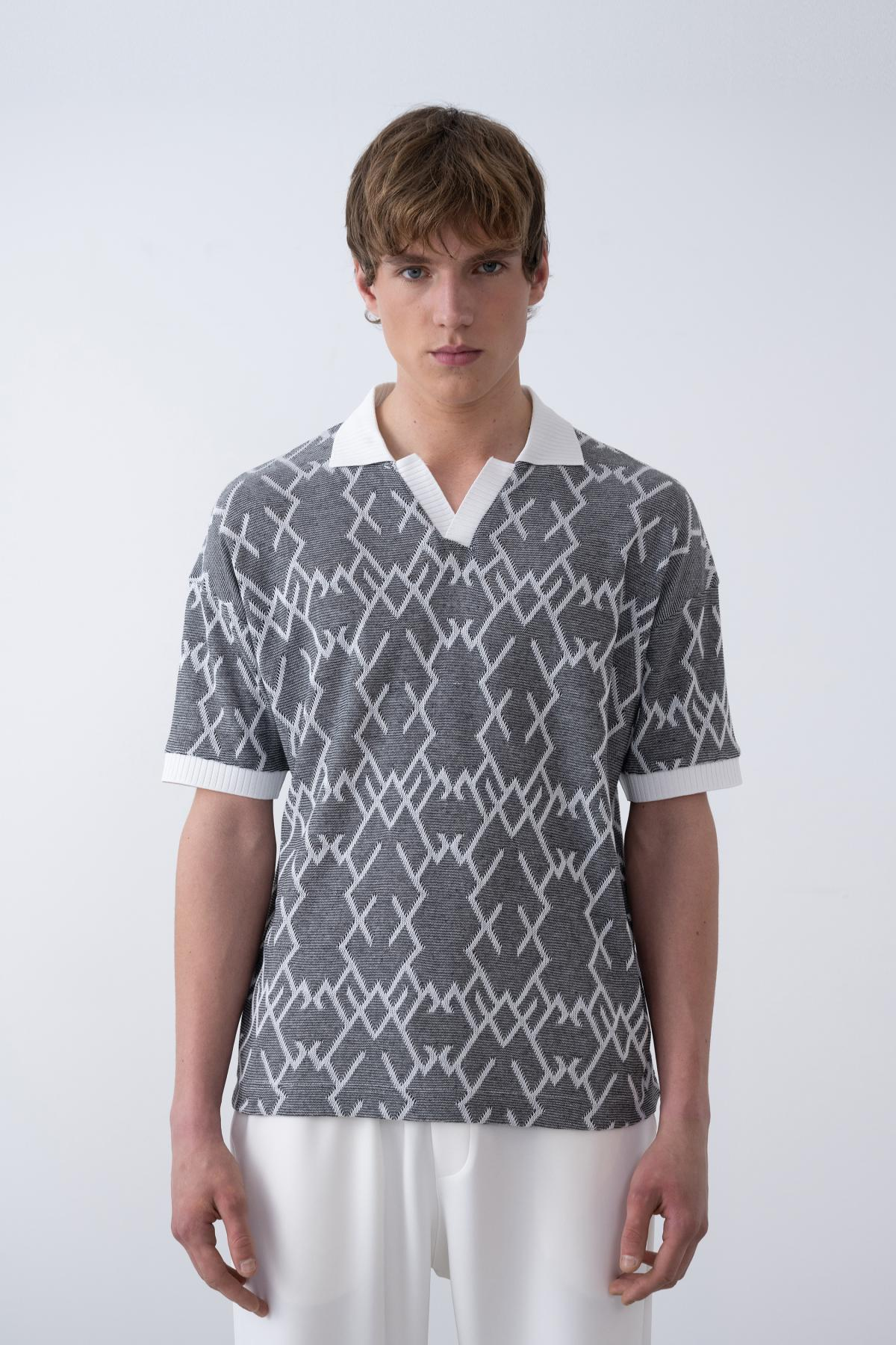 Wholesale Men Ecru T-shirt 721558