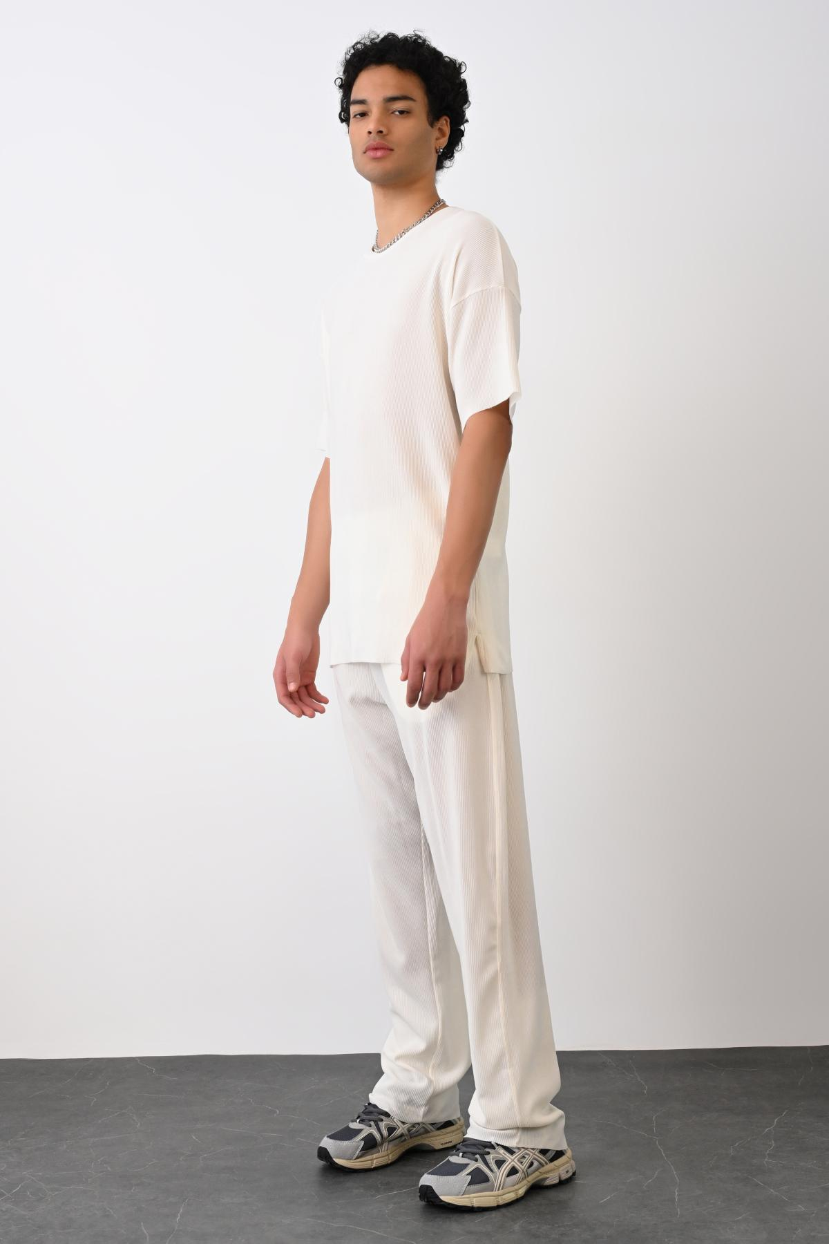 Wholesale Men Ecru T-shirt 721293