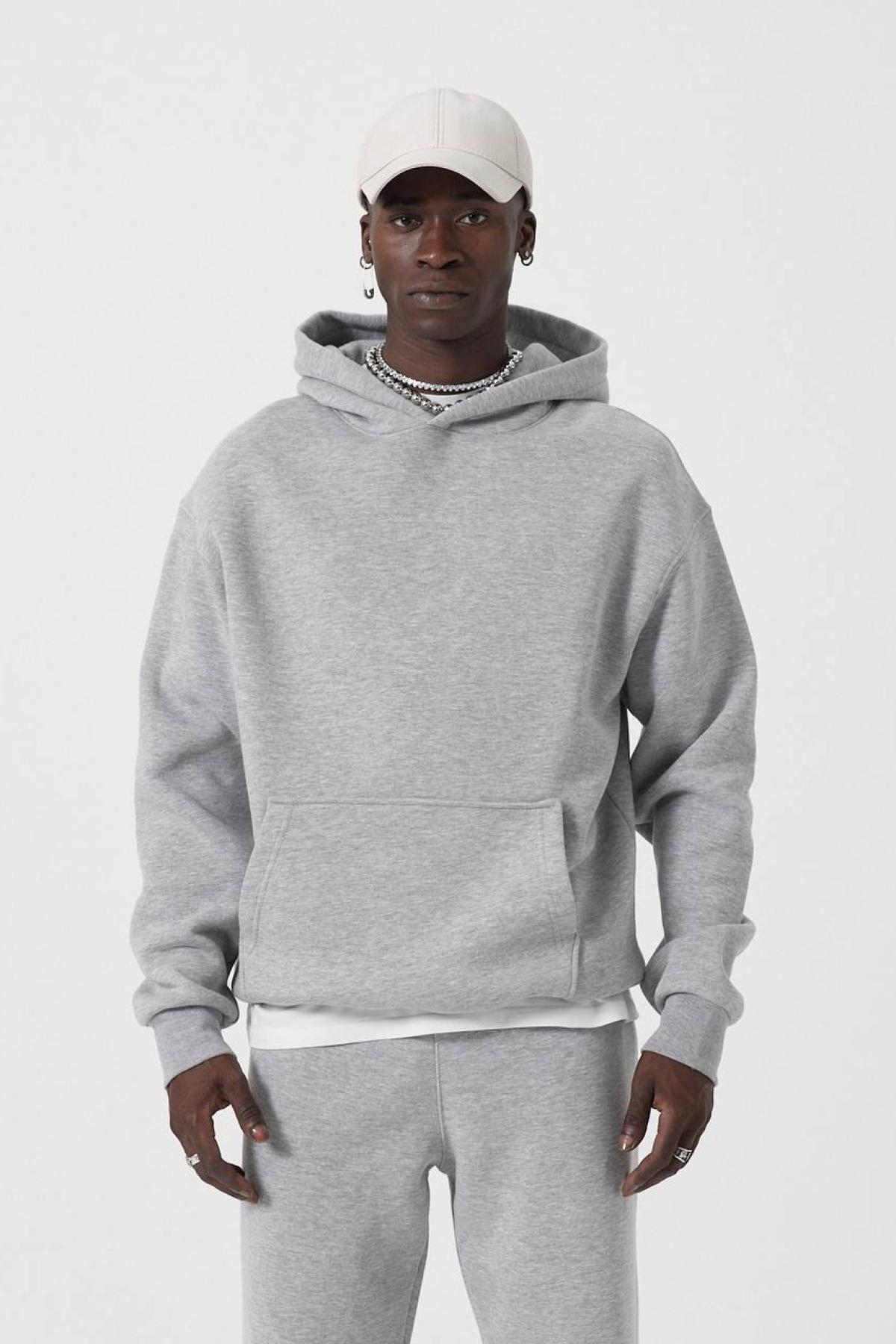Wholesale Men Gray Hoodie with Kangaroo Pocket 739202