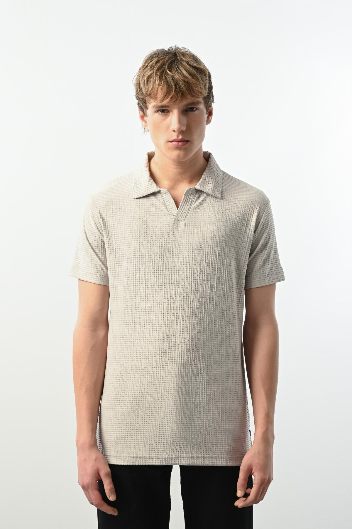 Wholesale Men Gray T-shirt 721538