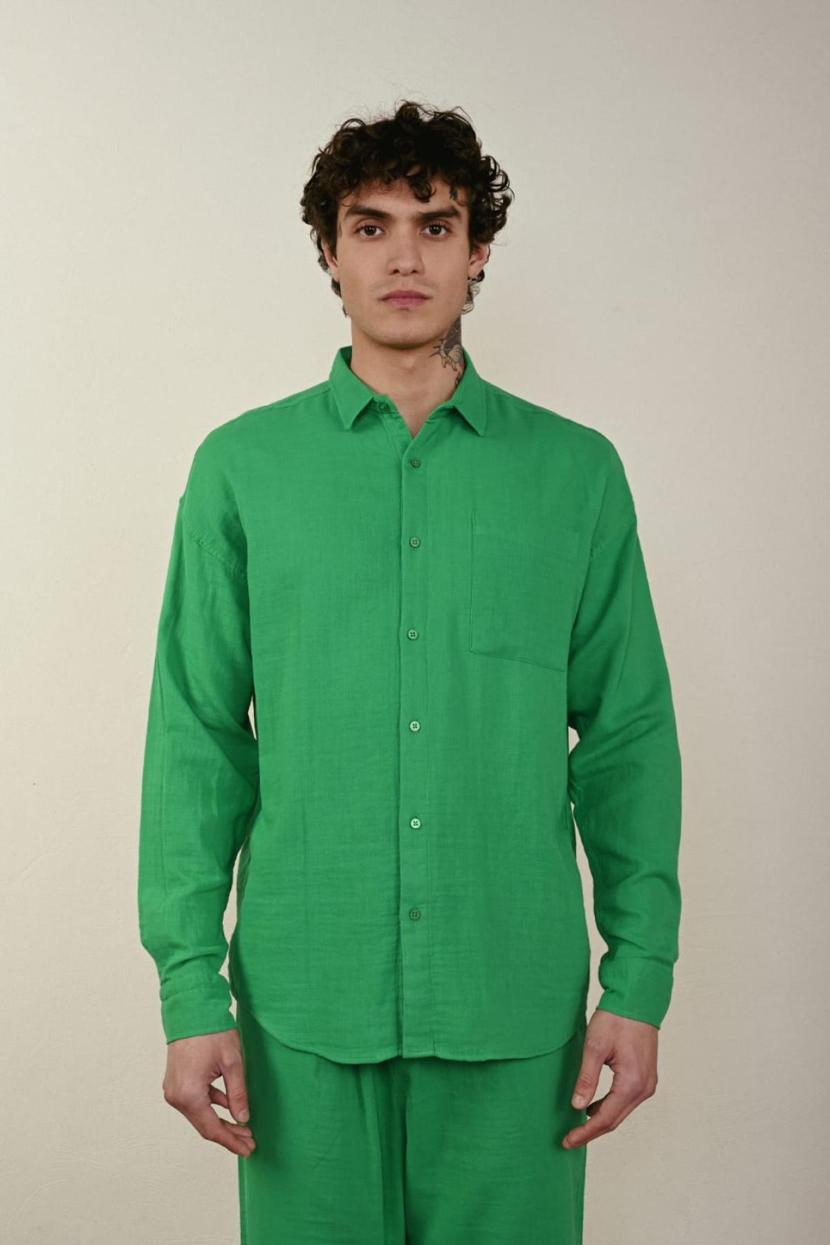 Wholesale Men Green Long-Sleeve Shirt 739152