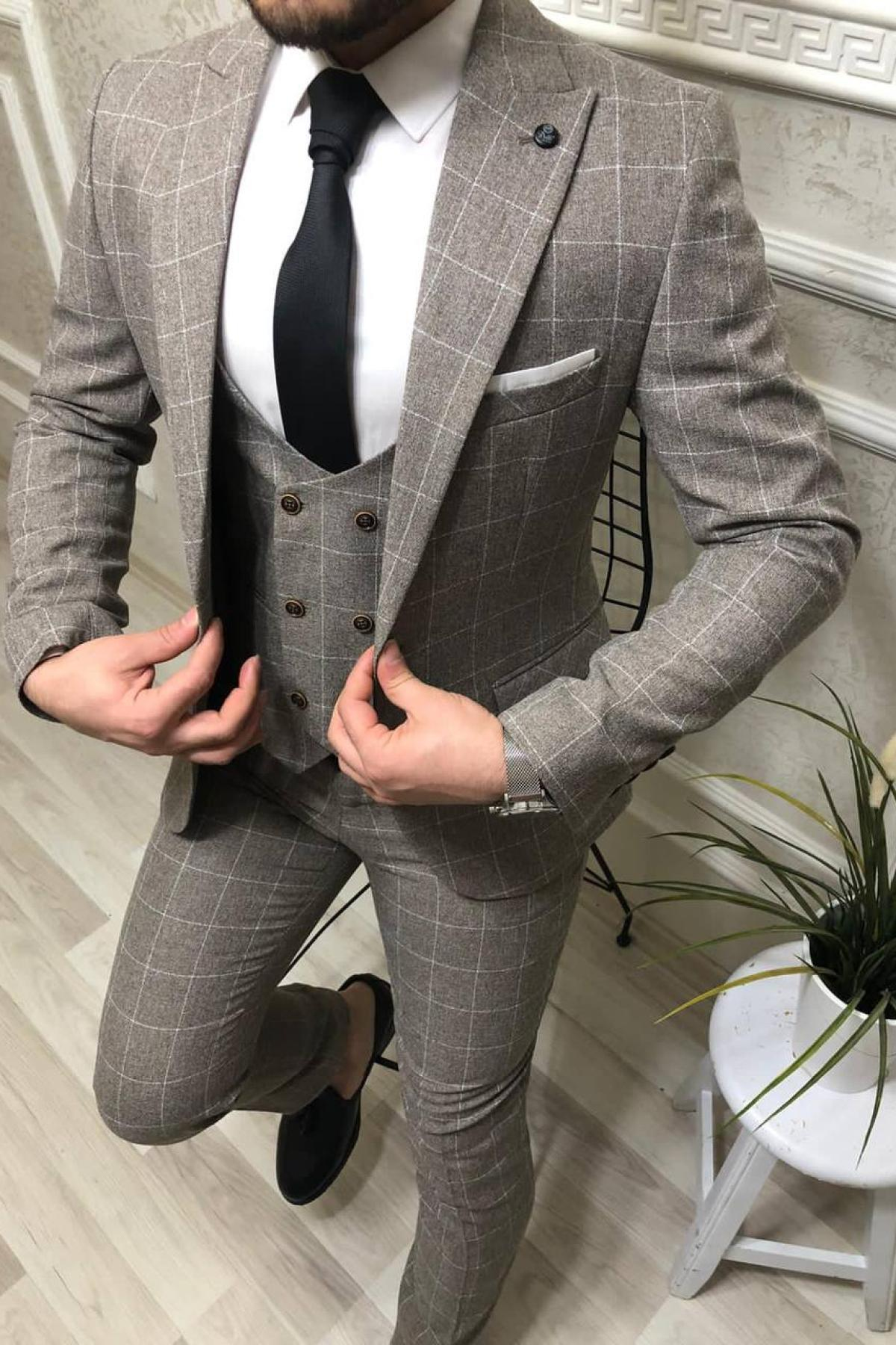 Wholesale Men Greige Plaid Three Piece Suits Blazer Vest and Trousers 714444
