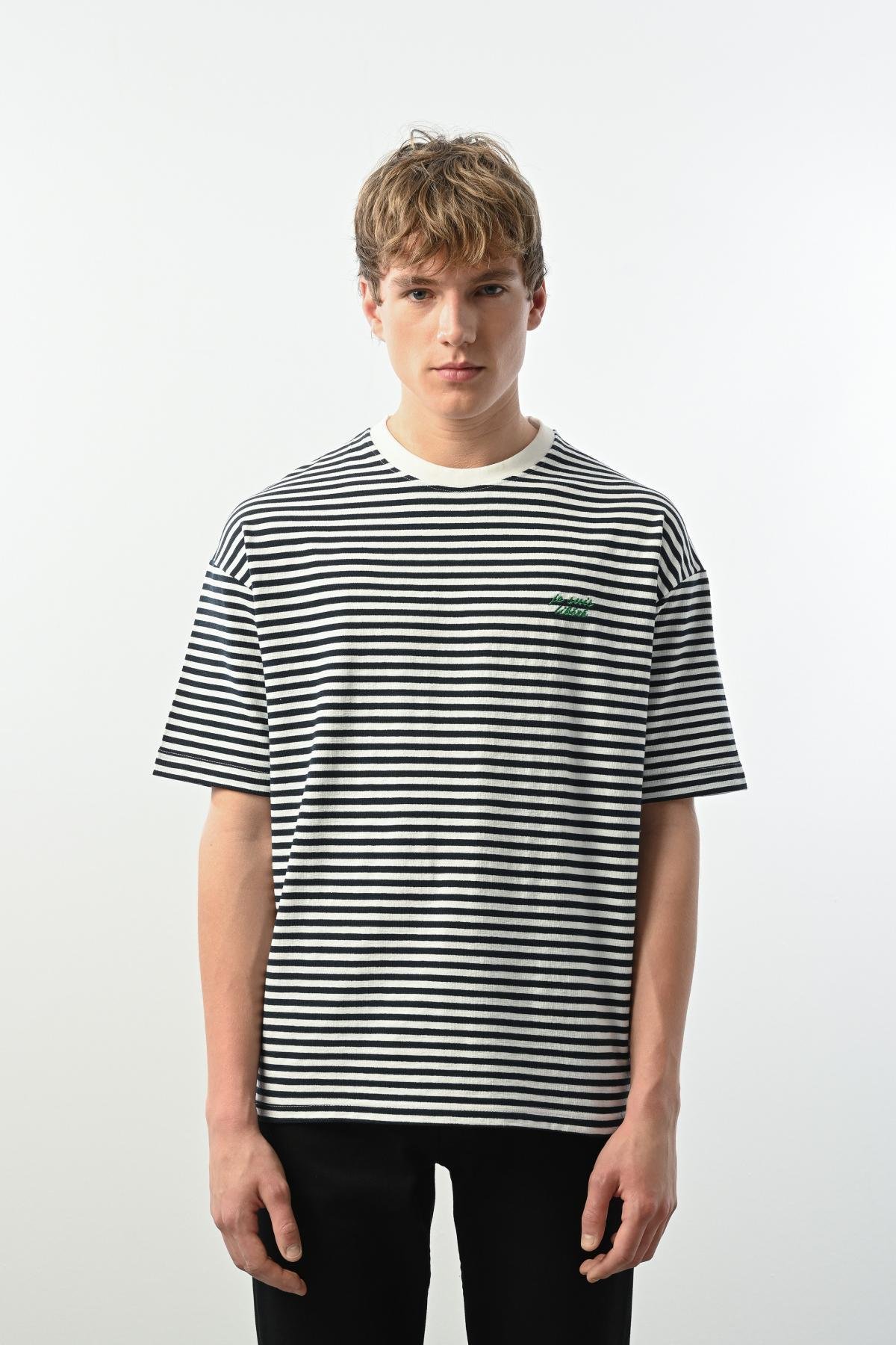 Wholesale Men Indigo T-shirt 721544