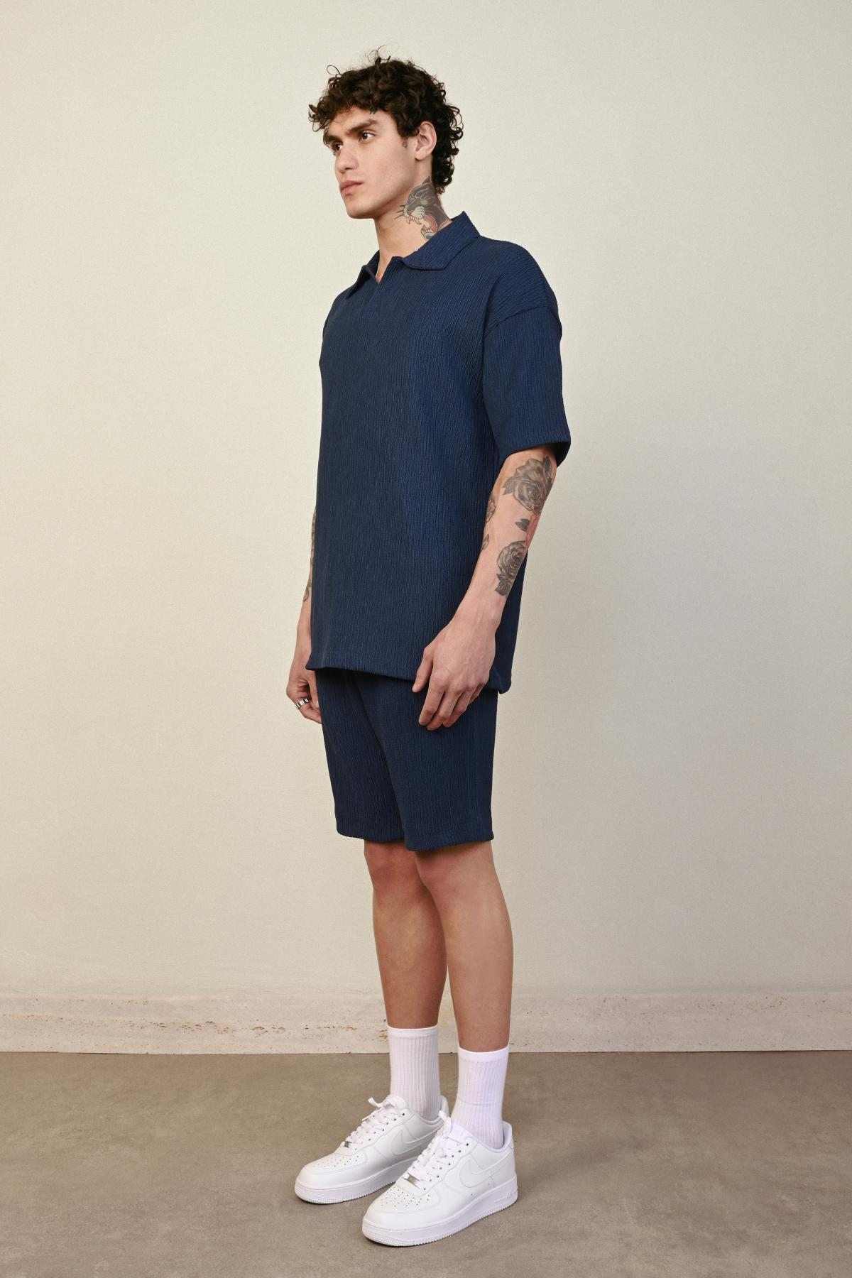 Wholesale Men Indigo T-shirt 721522