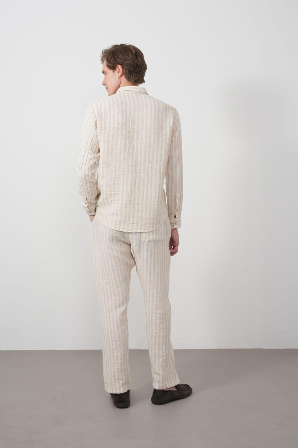 Wholesale Men Ivory Long-Sleeve Shirt 739088