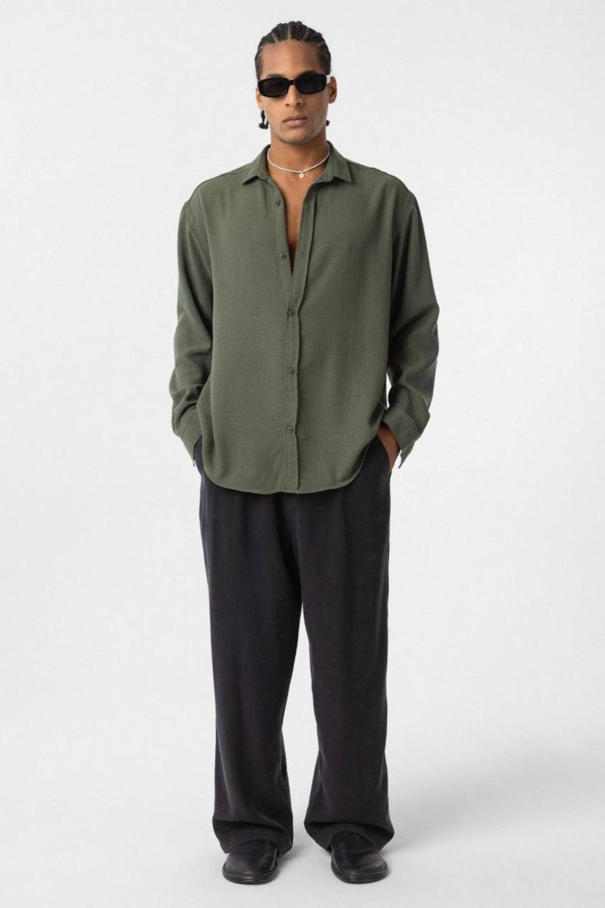 Wholesale Men  Khaki Oversize Shirt 731272