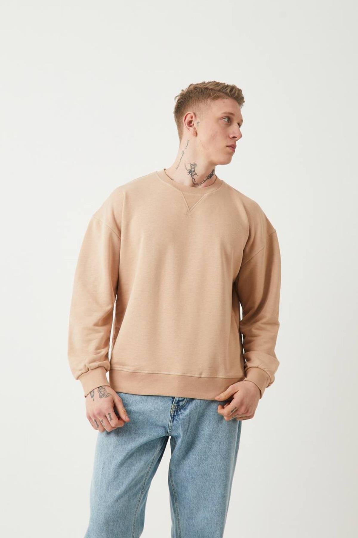 Wholesale Men Light Beige Sweatshirt 739182