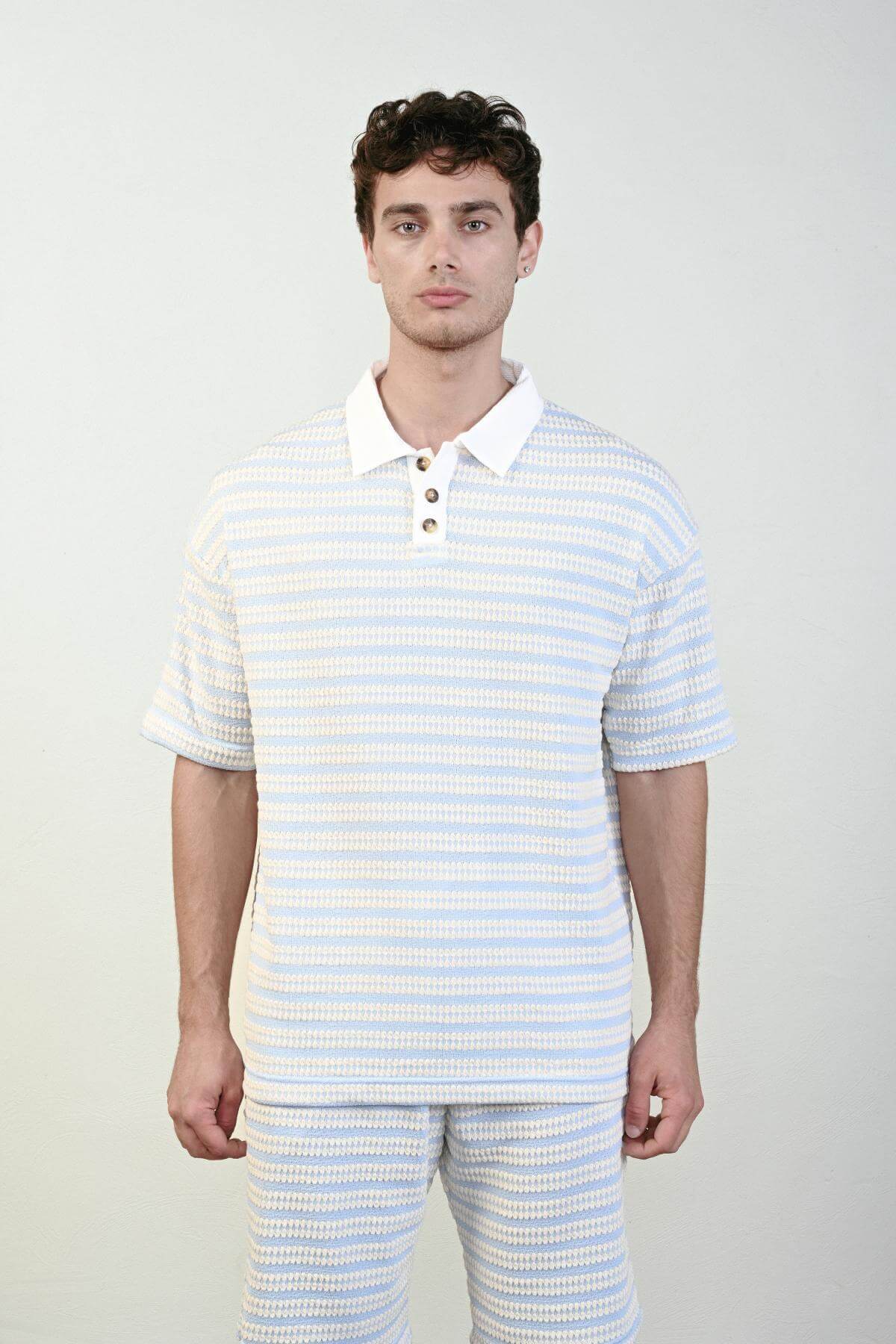 Wholesale Men Light Blue T-shirt 721645