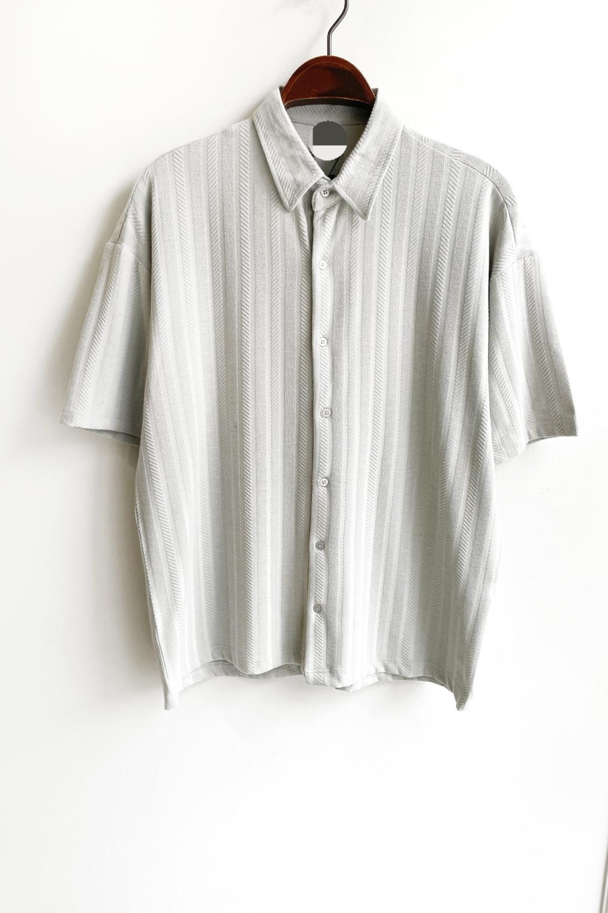 Wholesale Men Light Gray Shirt 730300