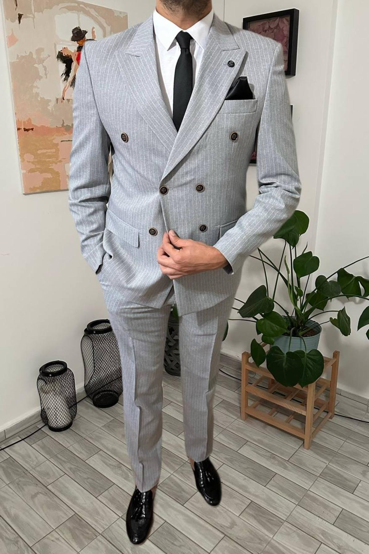 Wholesale Men Light Gray Striped Two Piece Suits Blazer and Trousers 708747