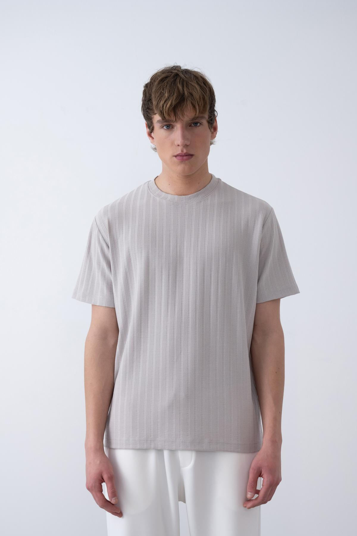 Wholesale Men Light Gray T-shirt 721483