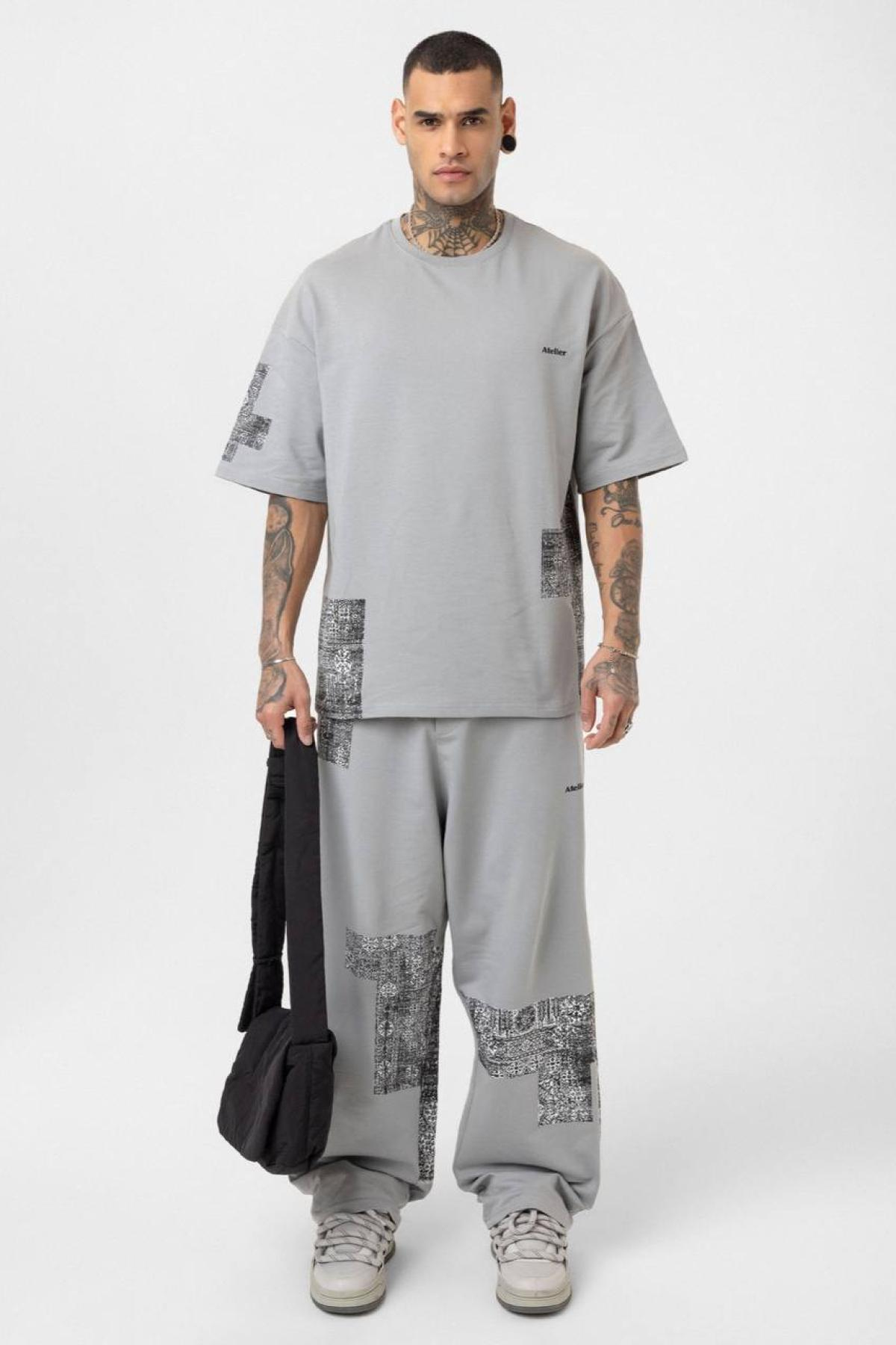 Wholesale Men Light Gray Tracksuit 722677