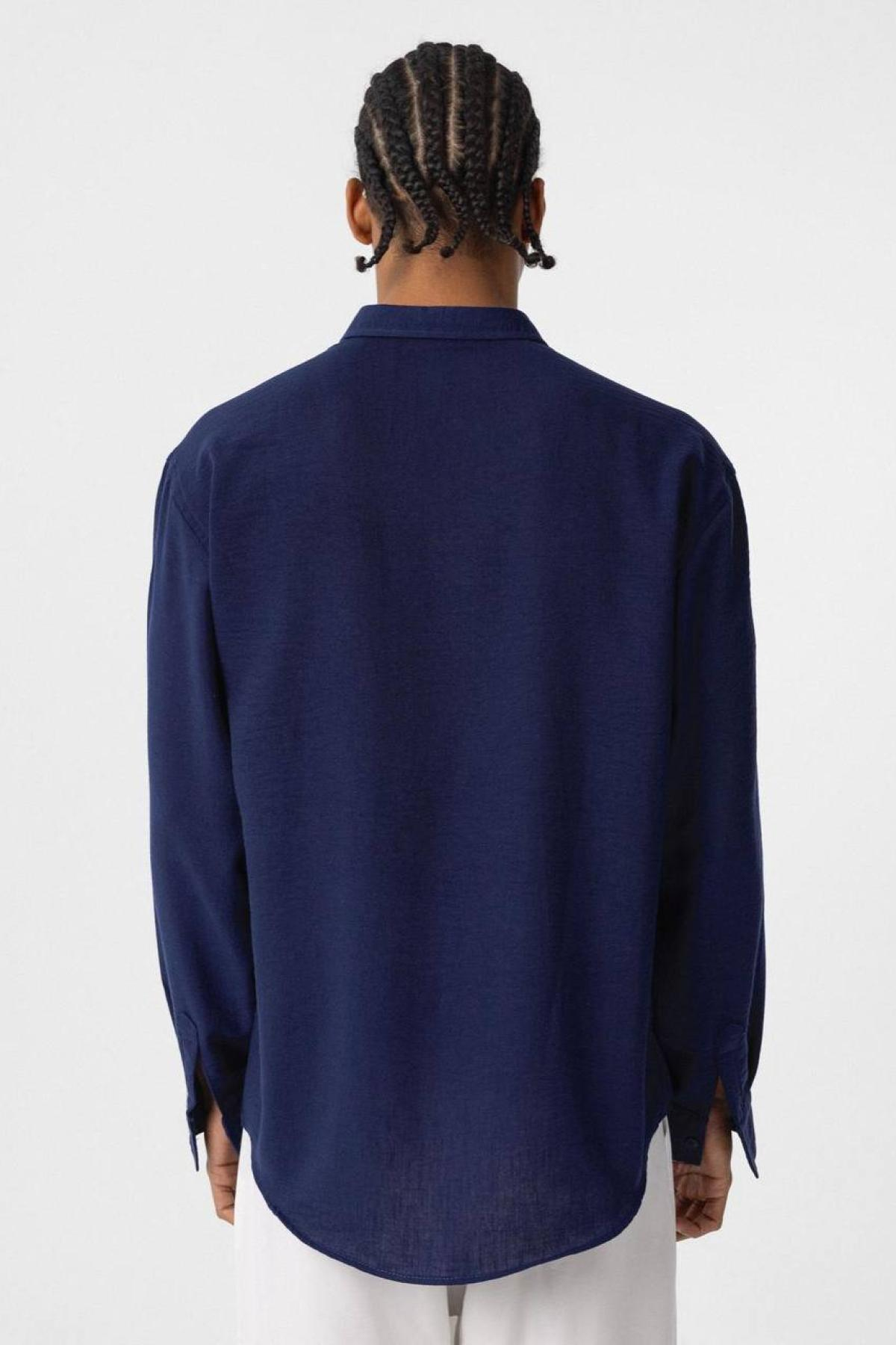 Wholesale Men Navy Oversize Shirt 731265