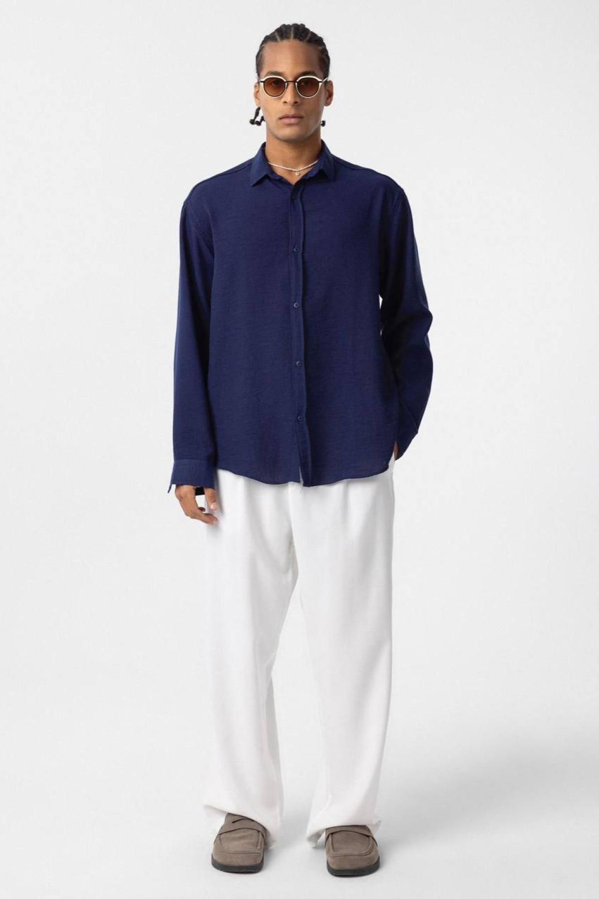 Wholesale Men Navy Oversize Shirt 731265