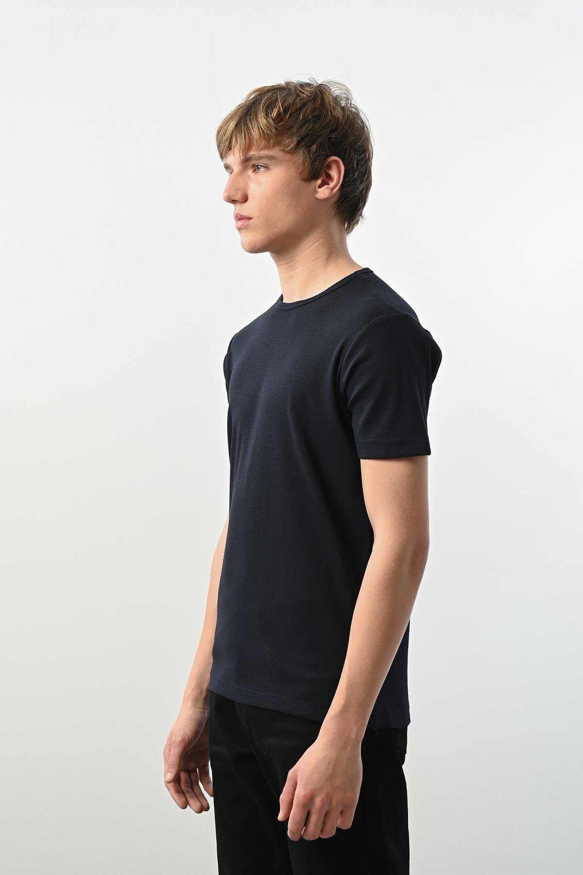 Wholesale Men Navy T-shirt 721373