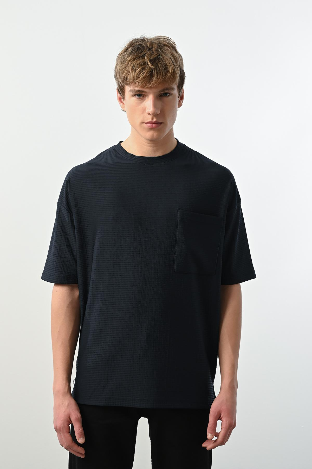 Wholesale Men Navy T-shirt 721471
