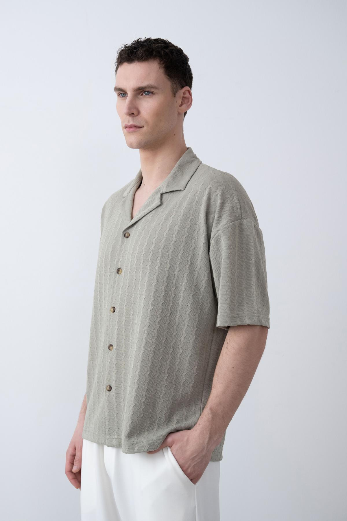 Wholesale Men Pastel Green Shirt 730305