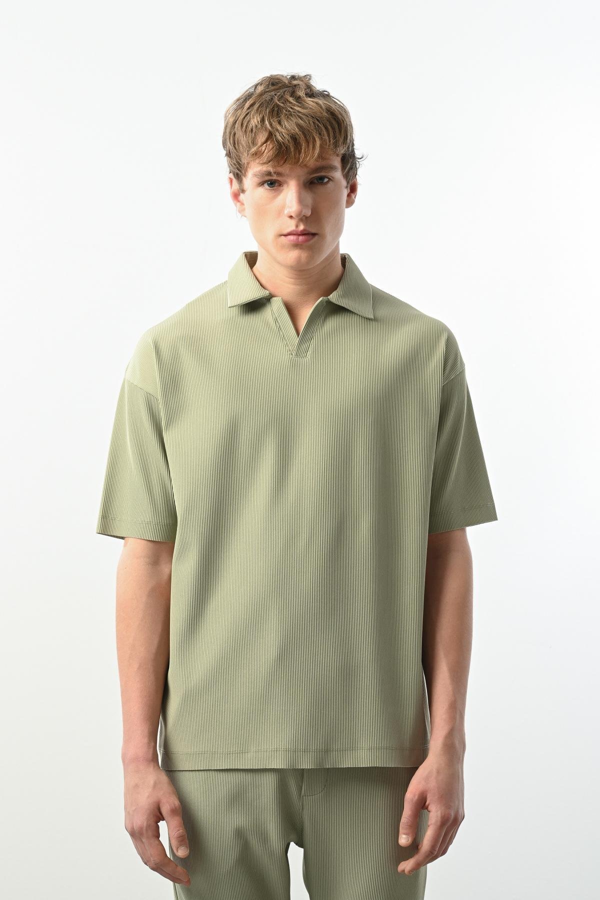 Wholesale Men Pastel Green T-shirt 721590