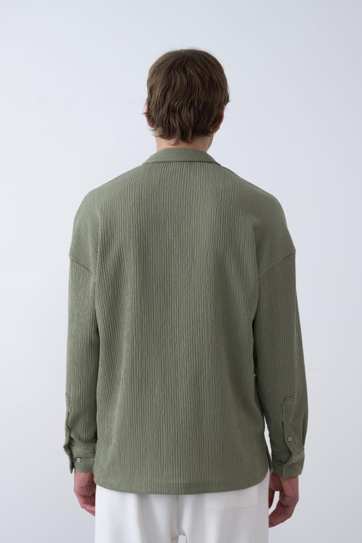 Wholesale Men Pastel Mint Long-Sleeve Shirt 739118
