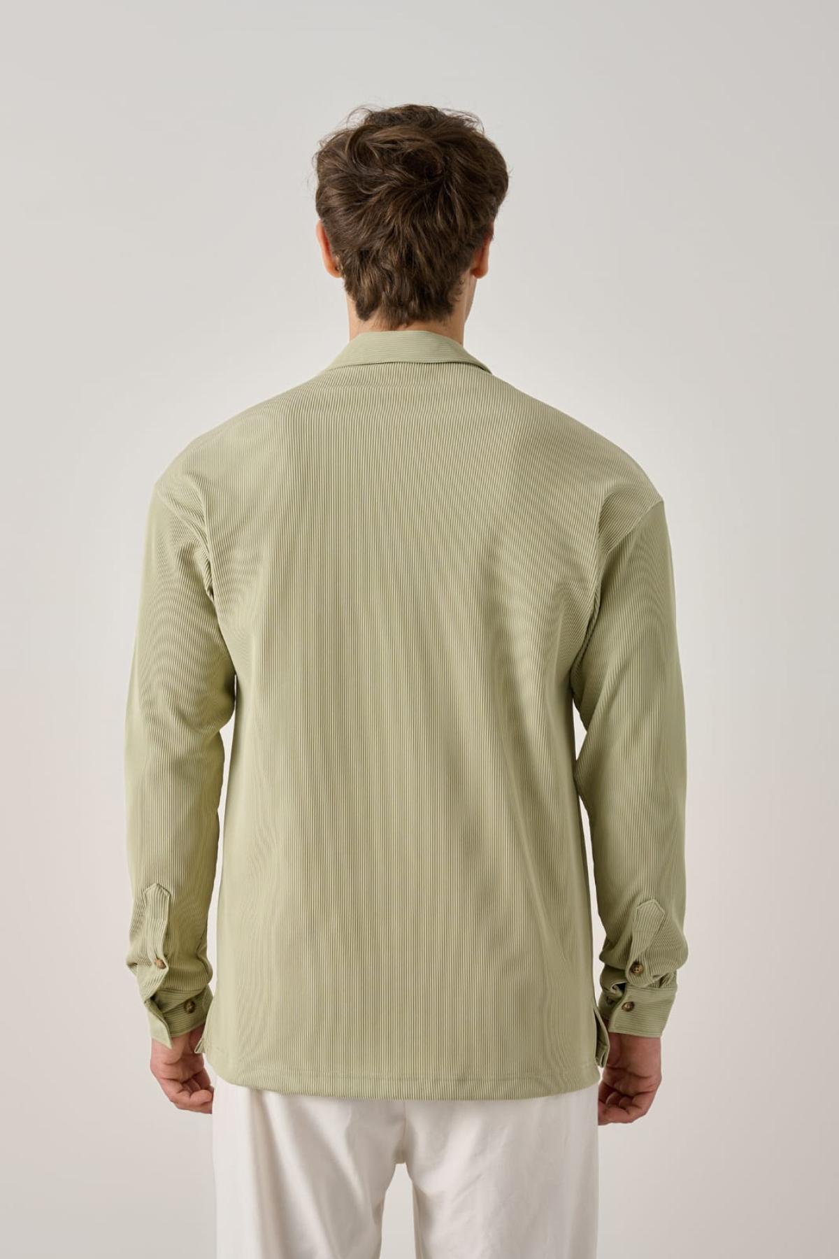 Wholesale Men Pastel Mint Long-Sleeve Shirt 739098