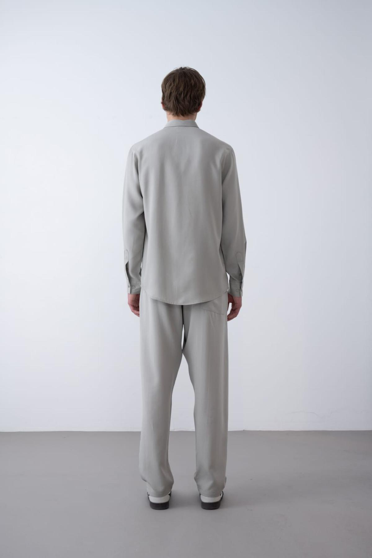 Wholesale Men Pastel Mint Long-Sleeve Shirt 739127