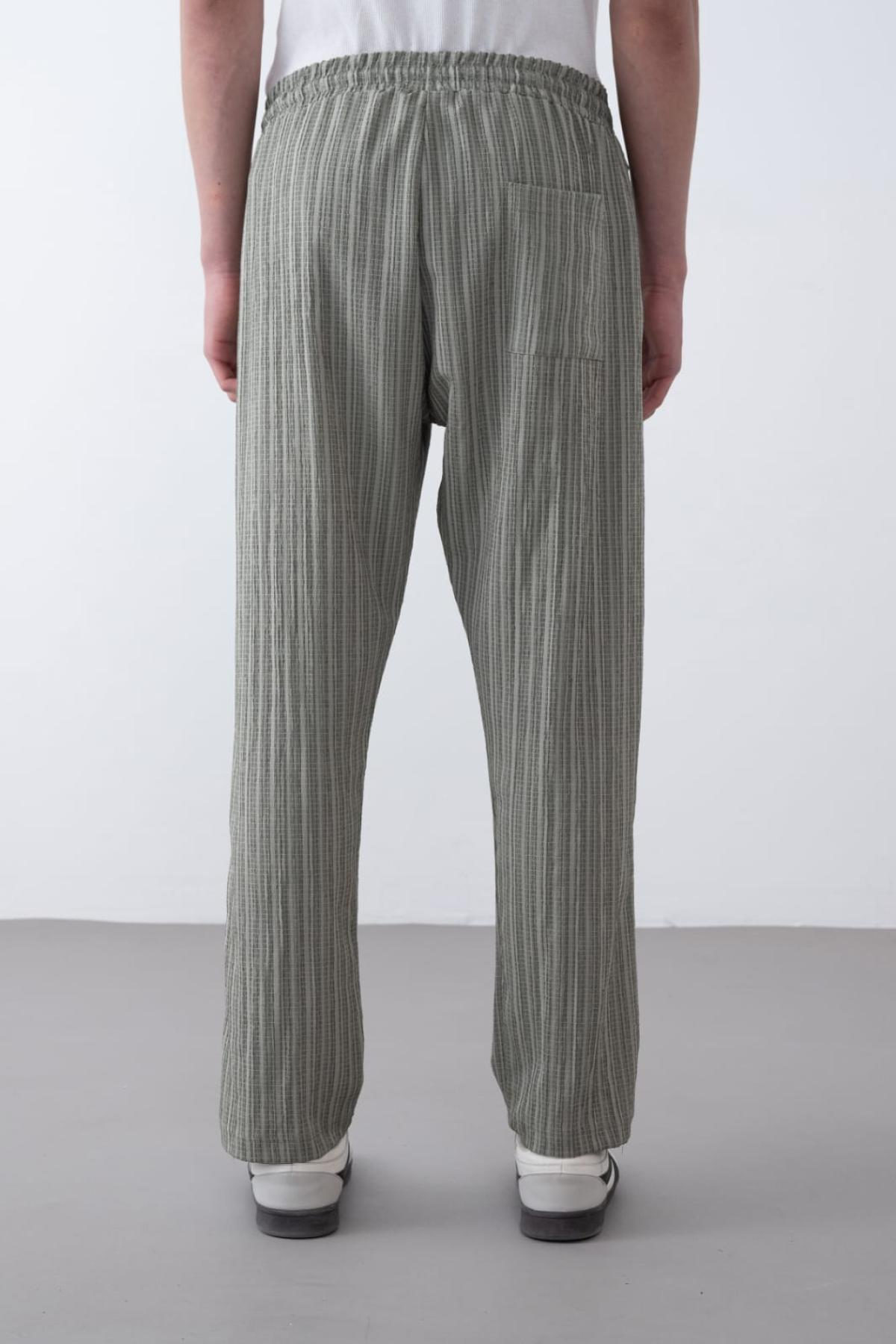 Wholesale Men Pastel Mint Pants 738951