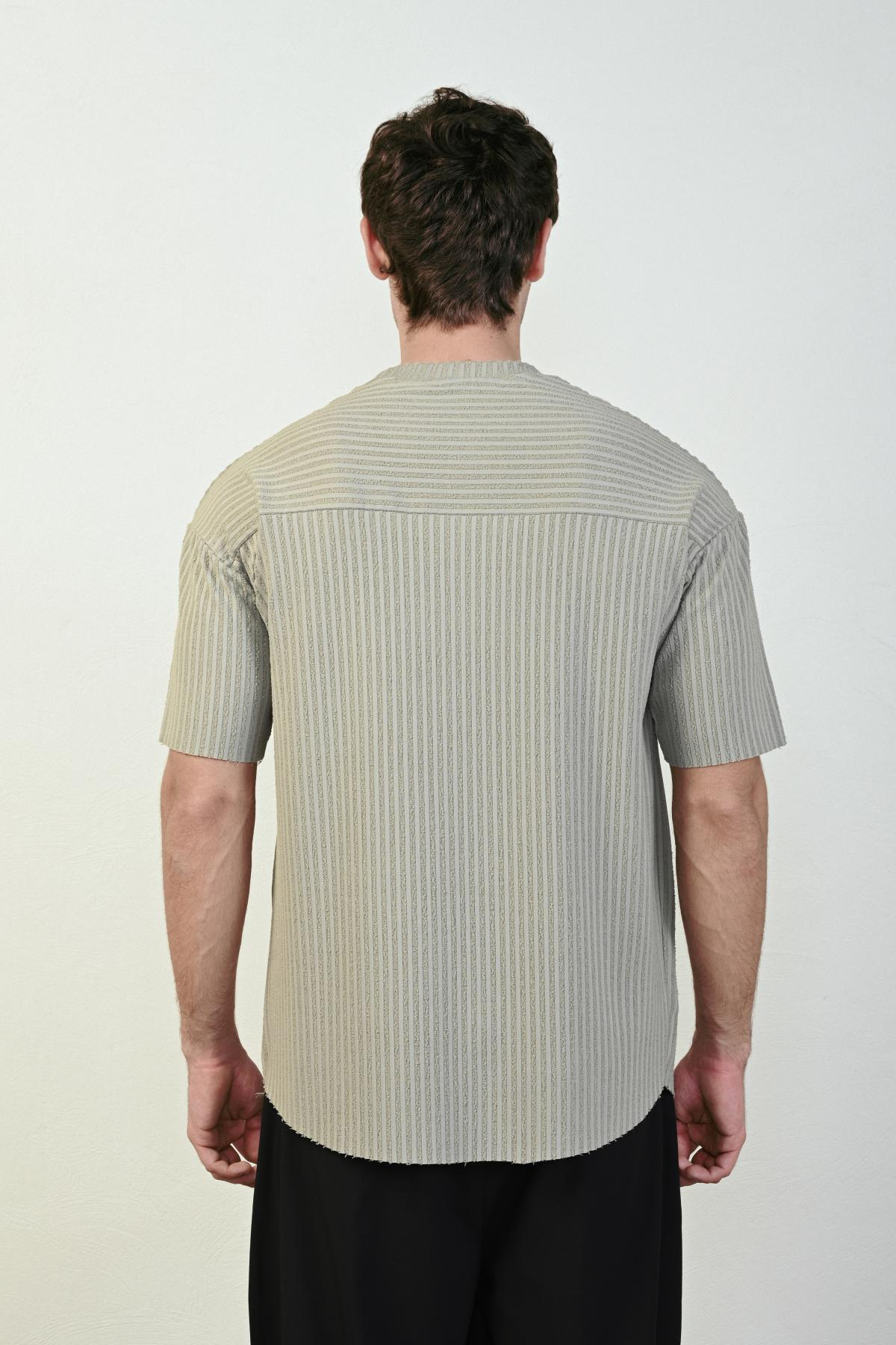 Wholesale Men Pastel Mint T-shirt 721527