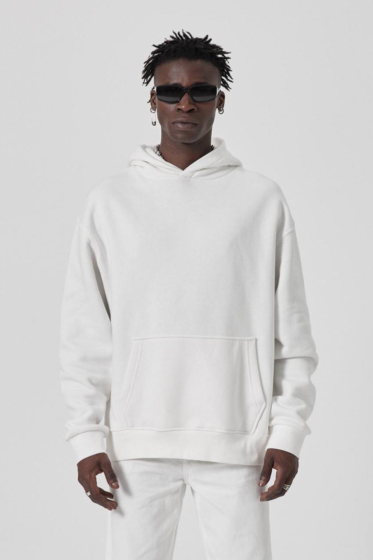 Wholesale Men White Hoodie with Kangaroo Pocket 739198