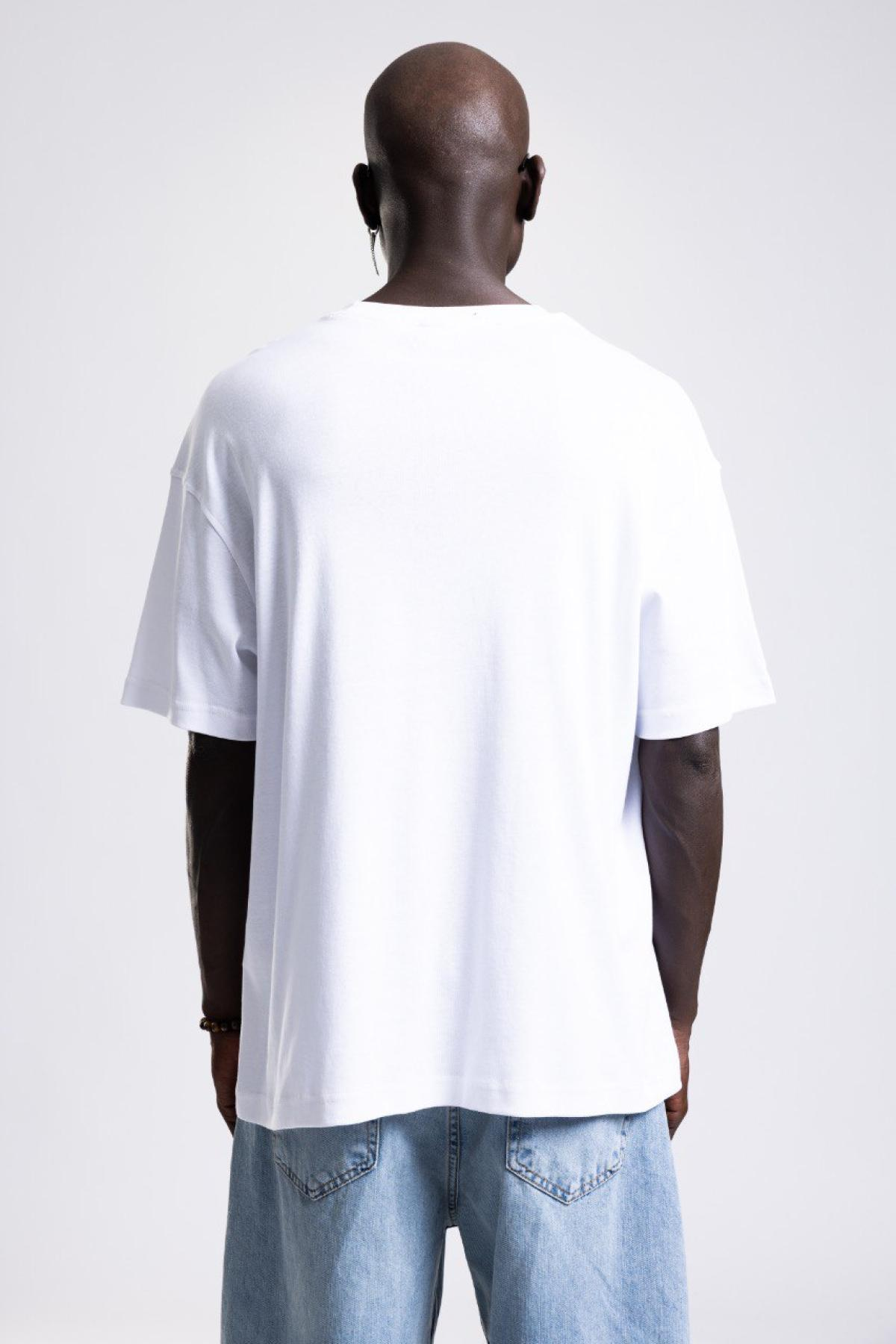 Wholesale Men White Printed T-shirt 736200