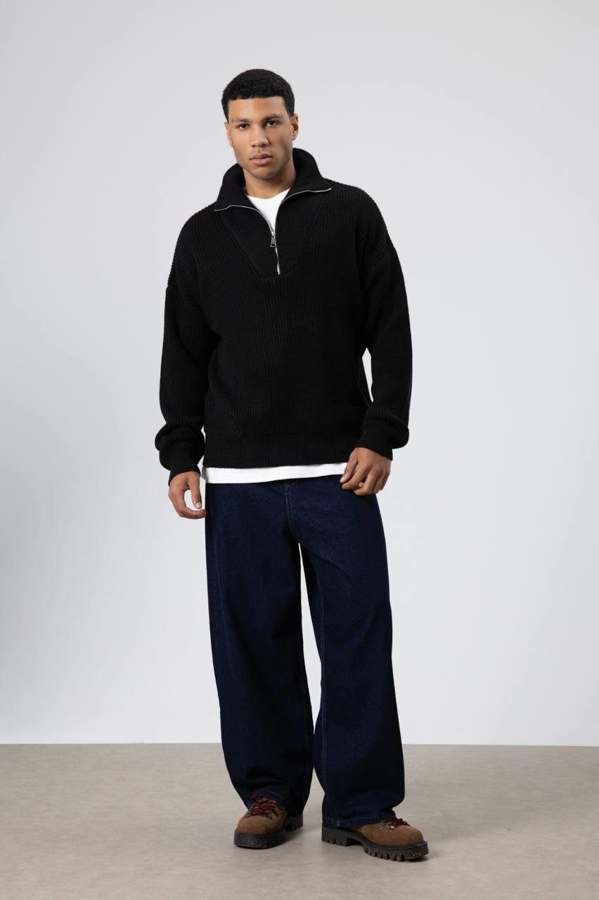 Wholesale Men's Black Half Zip-Up Sweatshirt  1604W26-V60-17