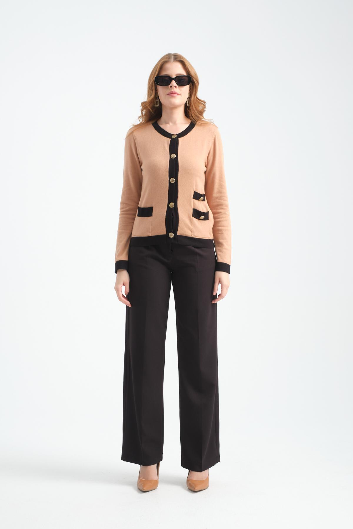 Wholesale Women Beige Collarless Cardigans 706716