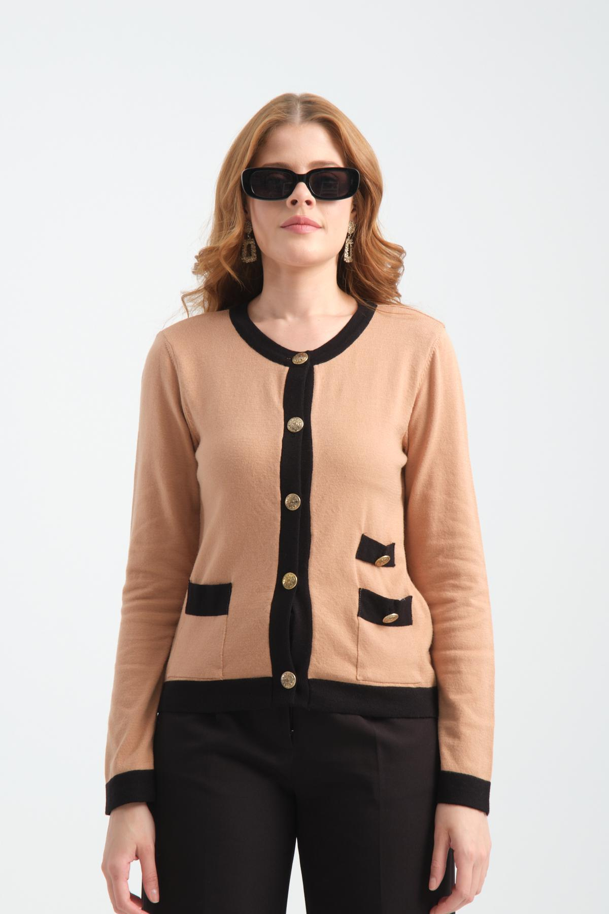 Wholesale Women Beige Collarless Cardigans 706716
