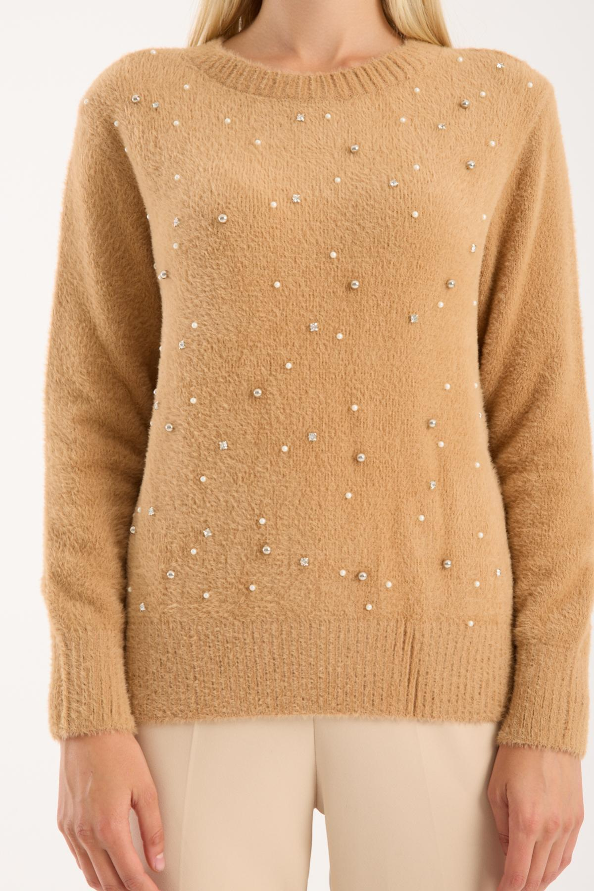 Wholesale Women Beige Crew-Neck Knit Blouse with Rhinestone and Pearl Embellishments 738889