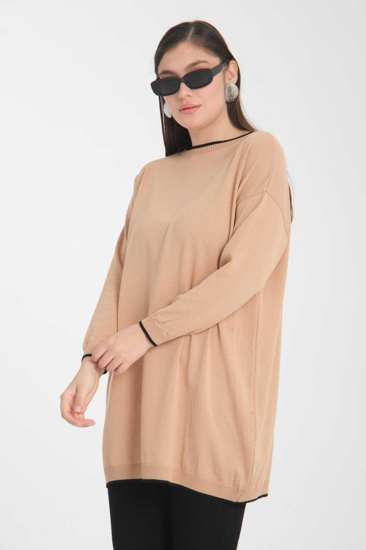 Wholesale Women Beige Garnished Boat Neck Knit Blouse 722655