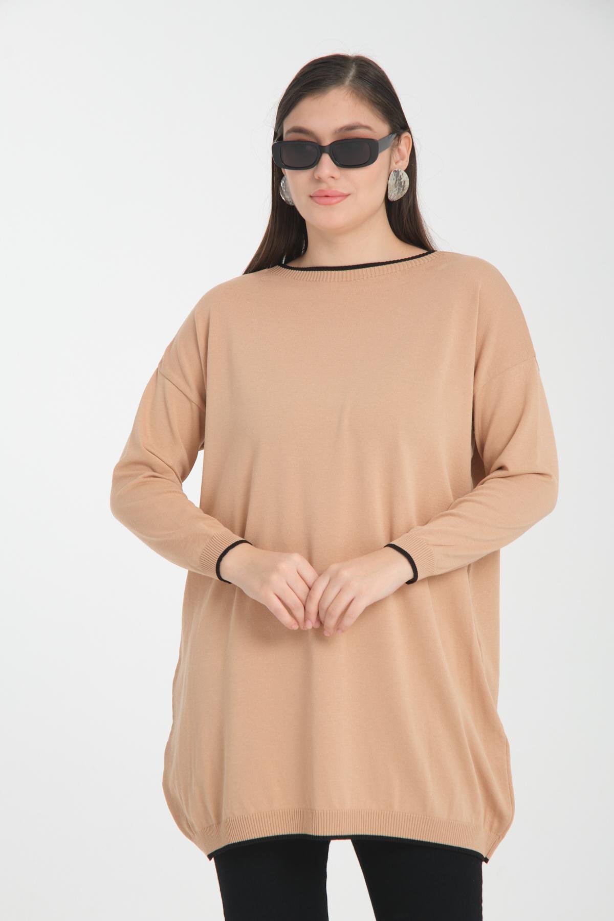 Wholesale Women Beige Garnished Boat Neck Knit Blouse 722655