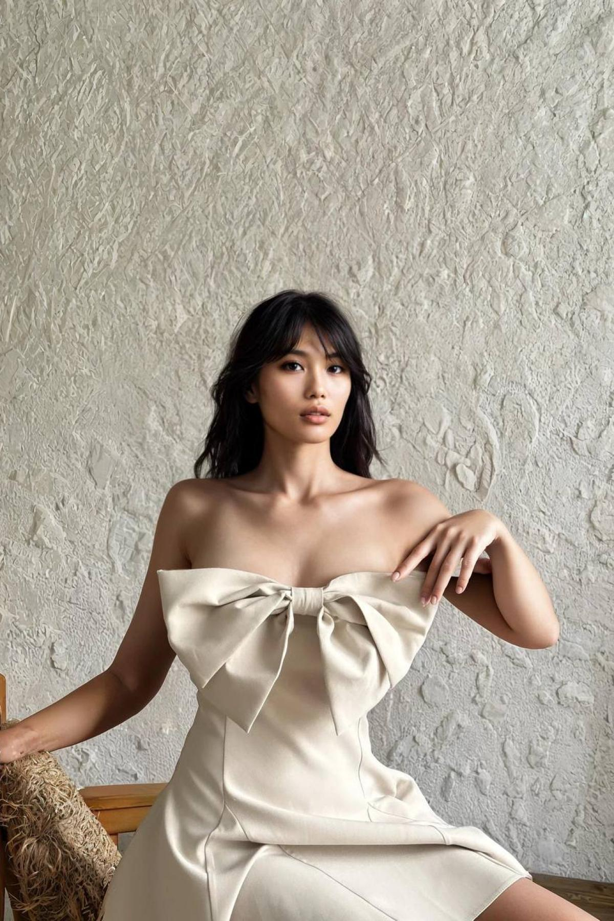 Wholesale Women Beige Mini Dress 732674