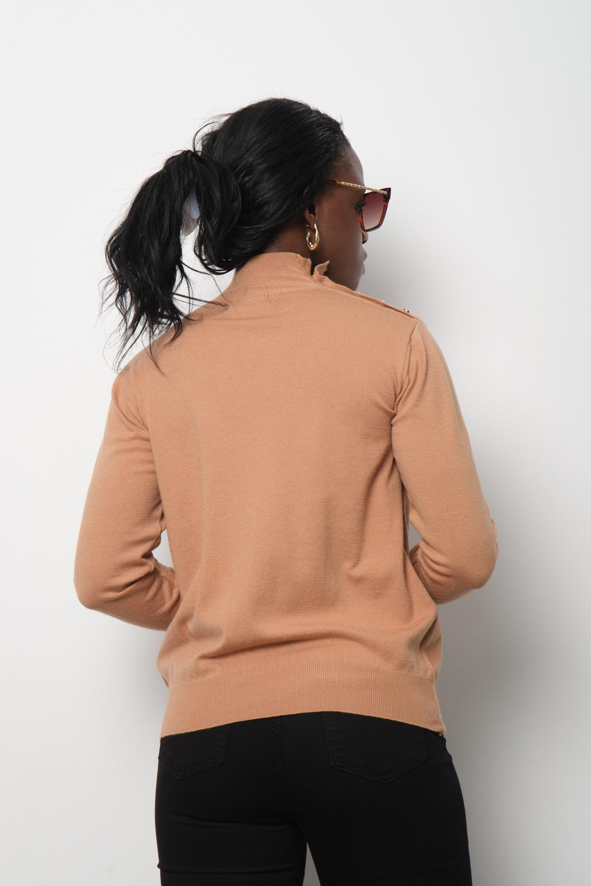 Wholesale Women Beige Mock-Neck Sweaters 711152