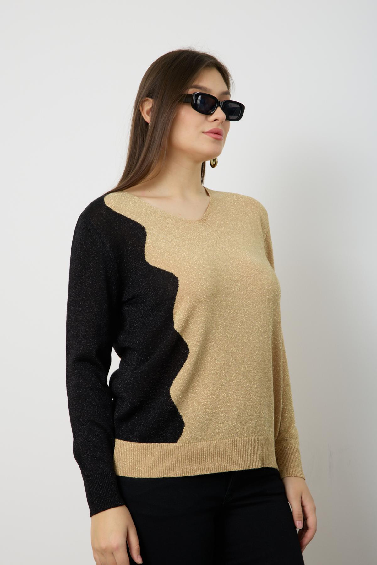 Wholesale Women Beige Two Tone Glittery V-Neck Knit Blouse 724832