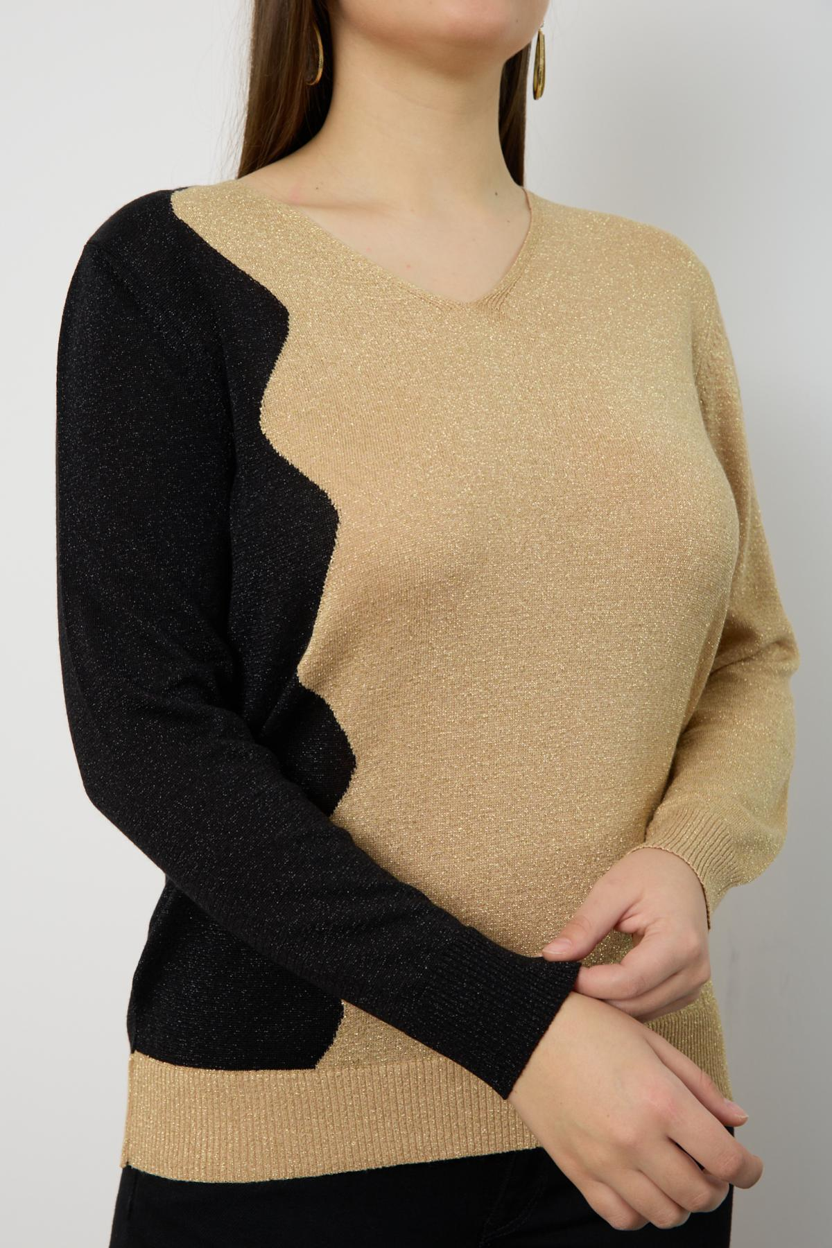 Wholesale Women Beige Two Tone Glittery V-Neck Knit Blouse 724832