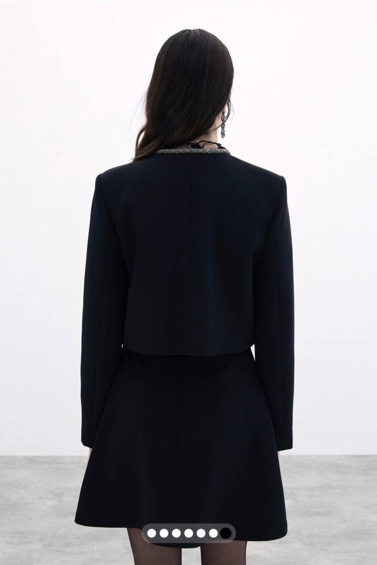 Wholesale Women Black Blazer Jacket 731316