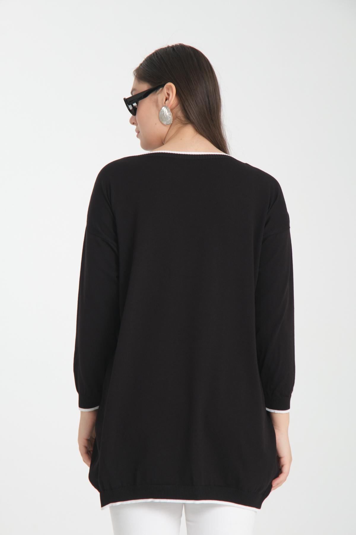 Wholesale Women Black Garnished Boat Neck Knit Blouse 722653