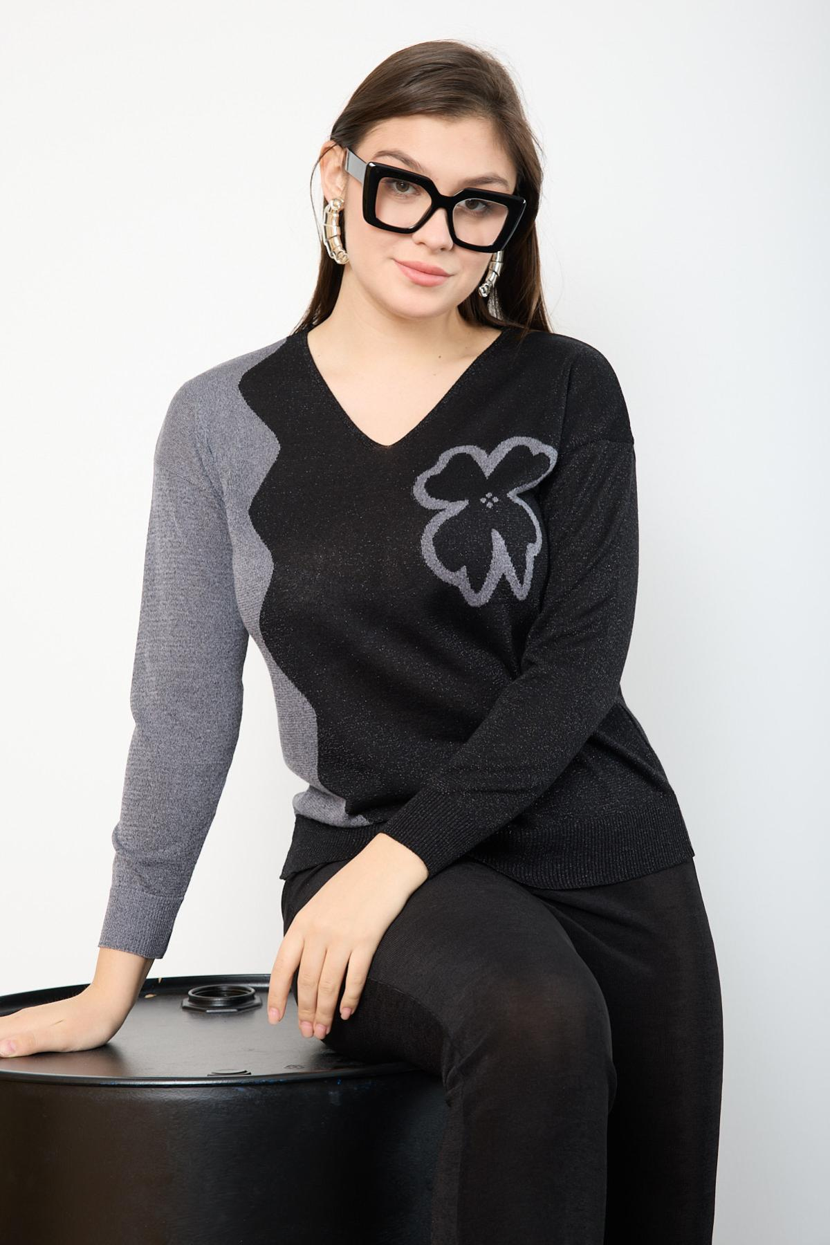 Wholesale Women Black-Gray Two Tone Glittery V-Neck Knit Blouse 725233