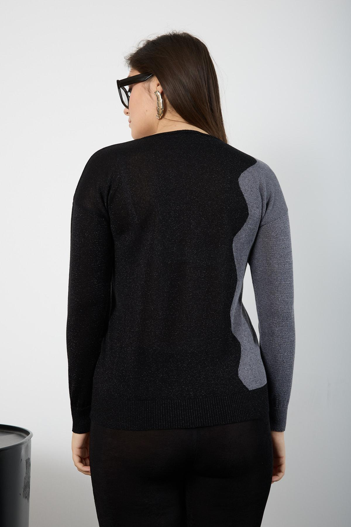 Wholesale Women Black-Gray Two Tone Glittery V-Neck Knit Blouse 725233