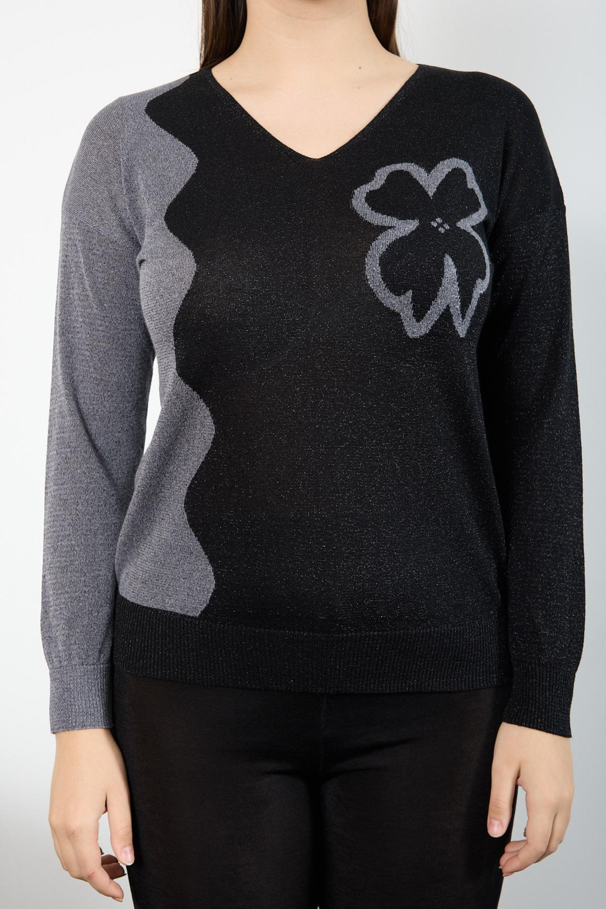 Wholesale Women Black-Gray Two Tone Glittery V-Neck Knit Blouse 725233